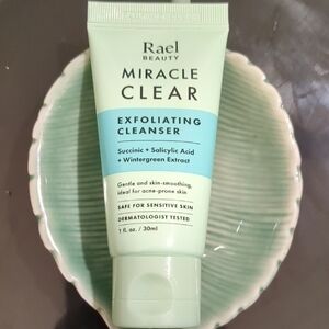 Exfoliating Cleanser